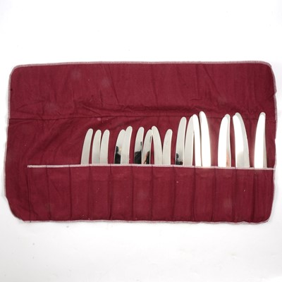 Lot 301 - A set of ten silver table knives and ten silver dessert knives, William Yates Ltd, Sheffield 1987.