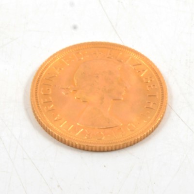 Lot 343 - Elizabeth II gold Sovereign, 1967