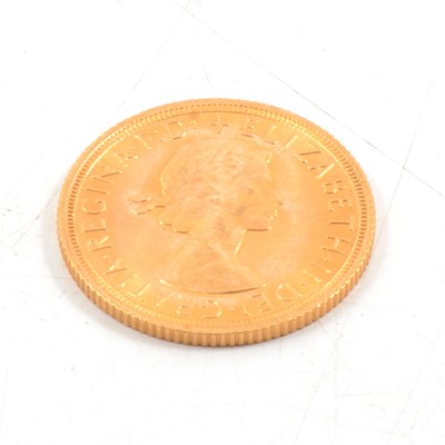 Lot 351 - Elizabeth II gold Sovereign, 1967