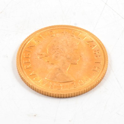 Lot 353 - Elizabeth II gold Sovereign, 1967