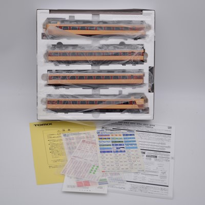 Lot 525 - Tomix HO gauge model railway set, ref HO-094 JNR limited express series 485/489 Kuha481-300