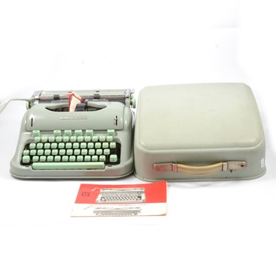 Lot 102 - Hermes 3000 portable typewriter.