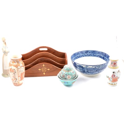 Lot 59 - Collection of ceramics