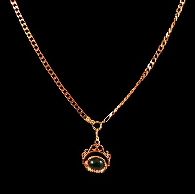 Lot 137 - A 9 carat yellow gold pendant and chain.