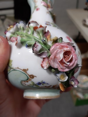 Lot 11 - German porcelain jardinière and vase