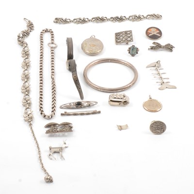 Lot 197 - A collection  of silver and white metal jewellery.