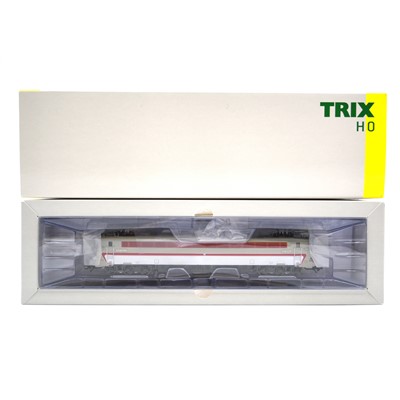 Lot 359 - Trix HO gauge model railway electric locomotive, ref 22574 SNCF CC40109, DDC, sound, boxed.