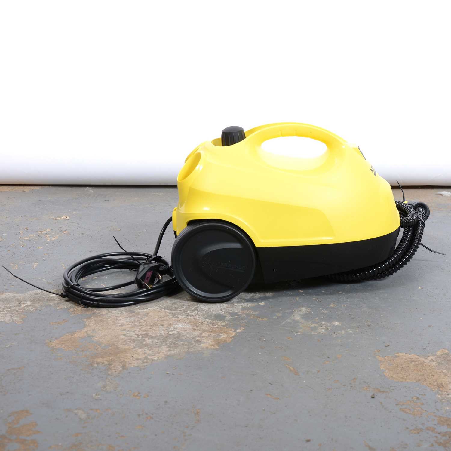 Lot 270 - Karcher steamer.