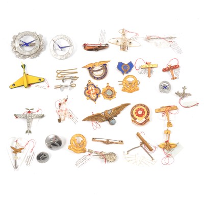 Lot 227 - A collection of vintage aircraft related brooches and badges.