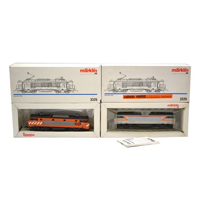 Lot 106 - Two Marklin HO gauge model railway locomotives ref 3325 series BB 7200