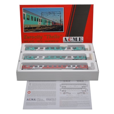 Lot 326 - ACME HO railway 3-car passenger coach set ref 55122 Thello 1st and 2nd ep VI