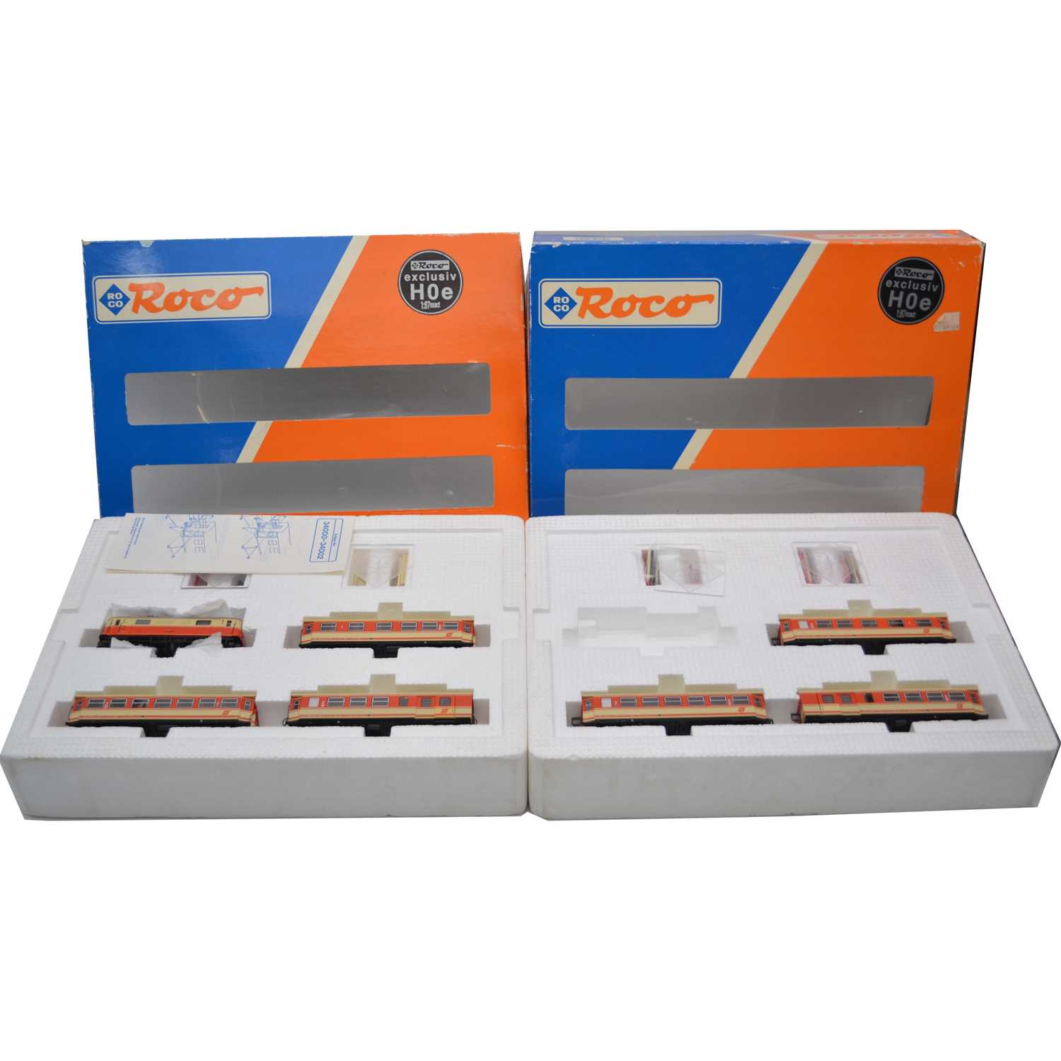 Lot 502 - Roco HOe model railway locomotive set ref 31010, with class BR 1099.15 OBB locomotive etc