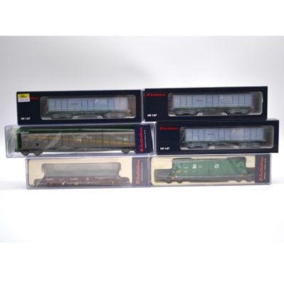 Lot 397 - Six Electrotren HO gauge model freight wagons