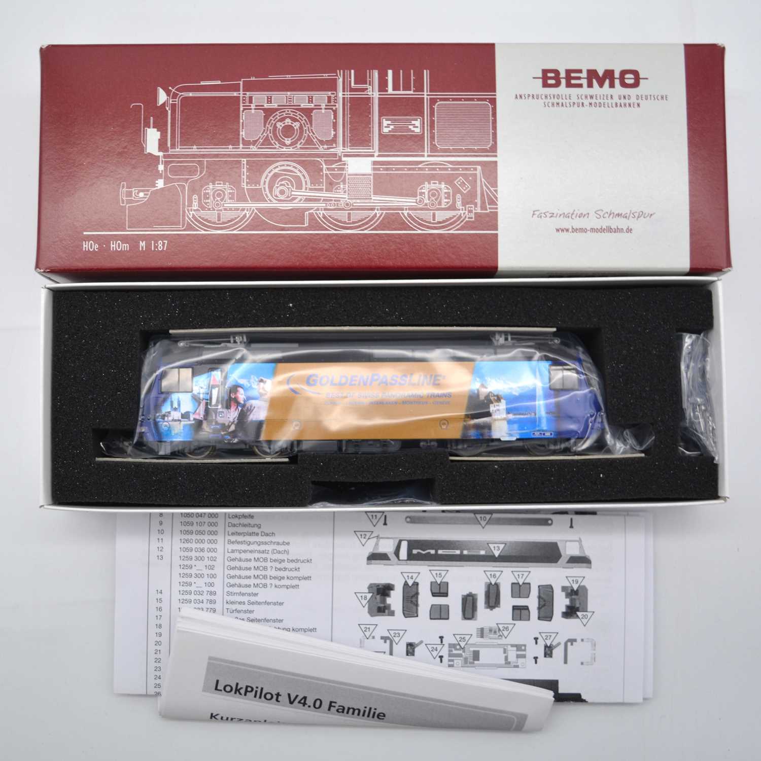 Lot 513 - Bemo HOe model railway locomotive ref 1359 334 MOB Ge 4/4 8004 'Golden Pass Line'