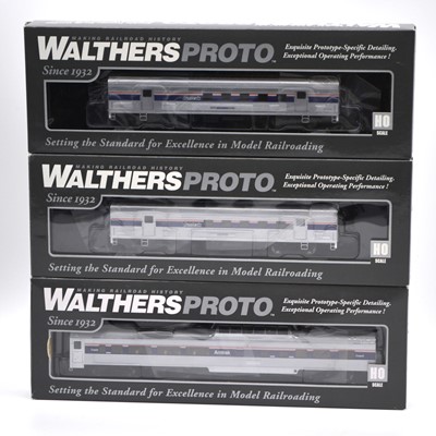 Lot 396 - Three Walthers Proto HO gauge model railway Amtrak coaches