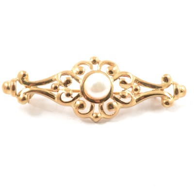 Lot 157 - A Victorian style bar brooch set with a cultured pearl, new and boxed.
