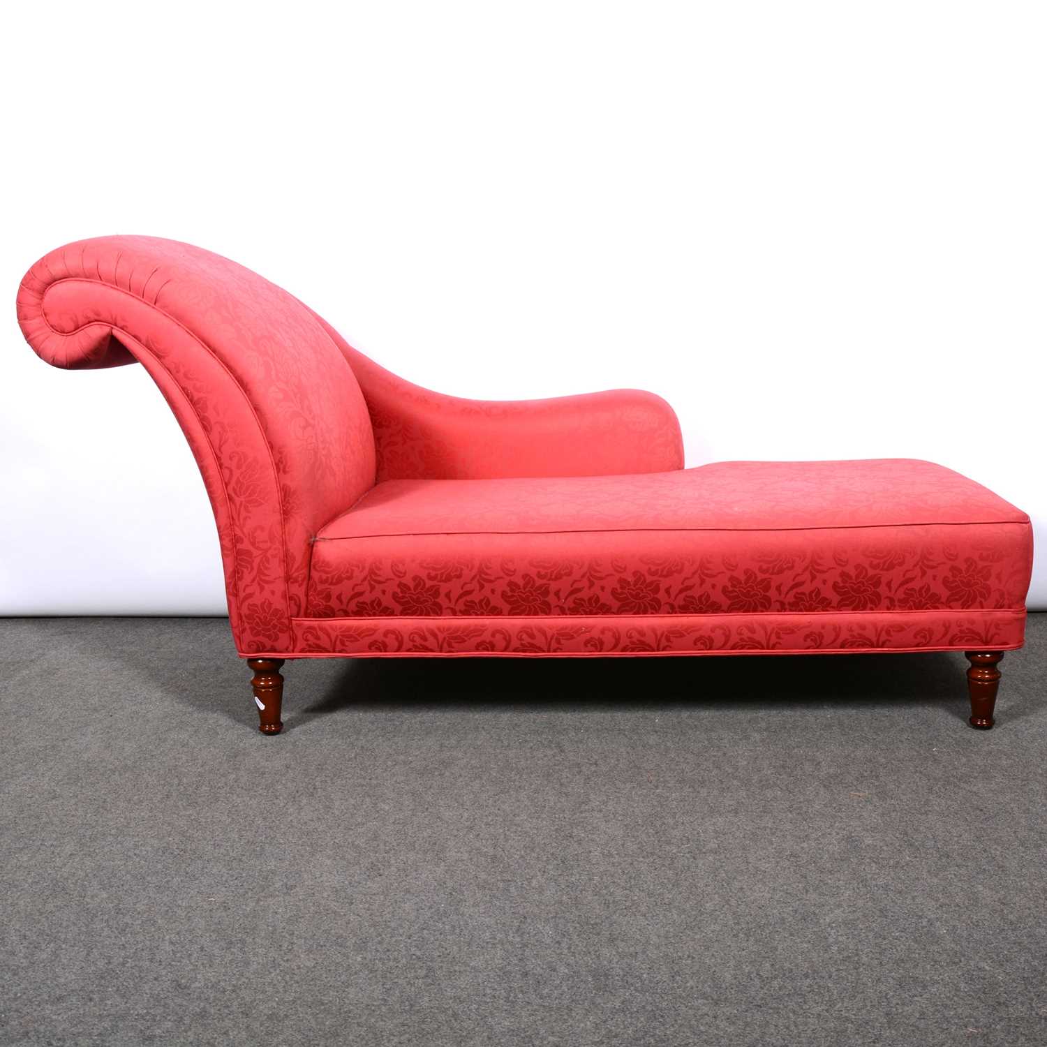 Lot 326 - Victorian style chaise longue