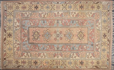 Lot 410 - Persian pattern small carpet