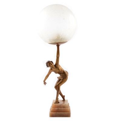 Lot 89 - Art Deco figural globe lamp