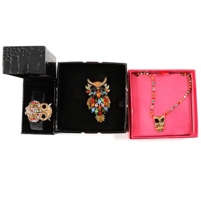 Lot 269 - A suite of Butler & Wilson owl design coloured crystal jewellery in branded boxes.