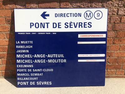 Lot 228C - Large original French railway station enamel directions sign, 'M9 Pont De Sevres