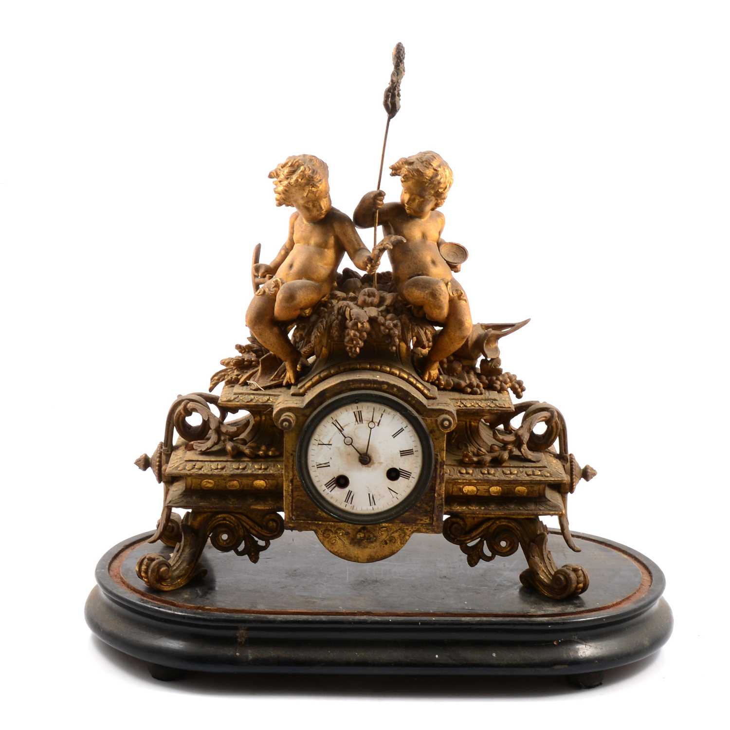 Lot 194 - French gilt spelter mantel clock