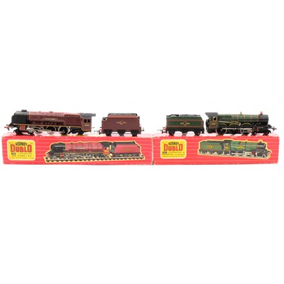 Lot 159 - Two Hornby Dublo OO gauge locomotives 'City of London' and 'Cardiff Castle'