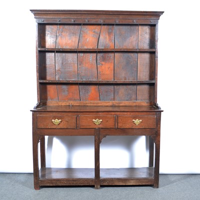 Lot 415 - Joined oak dresser