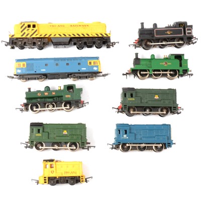 Lot 112 - Nine Tri-ang, Hornby and Lima OO gauge model railway locomotives