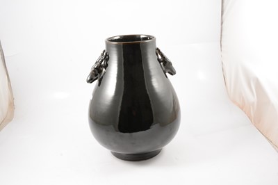 Lot 13 - Chinese porcelain Hu vase
