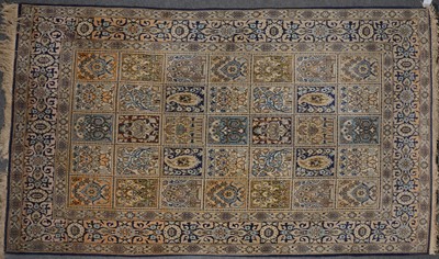 Lot 429 - Persian pattern rug