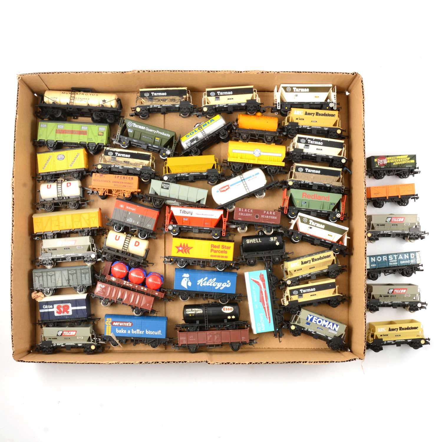 Lot 83 - Fourty-nine OO gauge model railway wagons and tankers