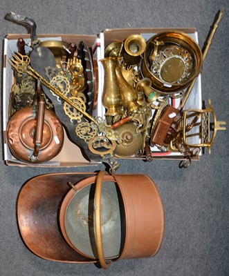 Lot 146 - A collection of copper and brasswares