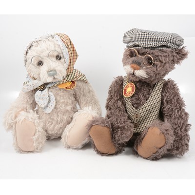 Lot 347 - Charlie Bears CB131406B Grandpa and CB131405 Grandma