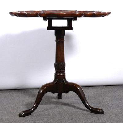 Lot 440 - Victorian mahogany tripod table