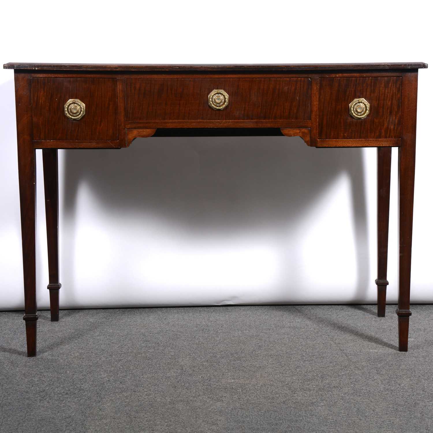 Lot 358 - Edwardian style mahogany side table