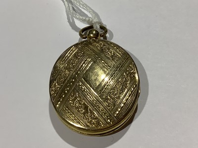 Lot 216 - A Victorian double hinged locket.