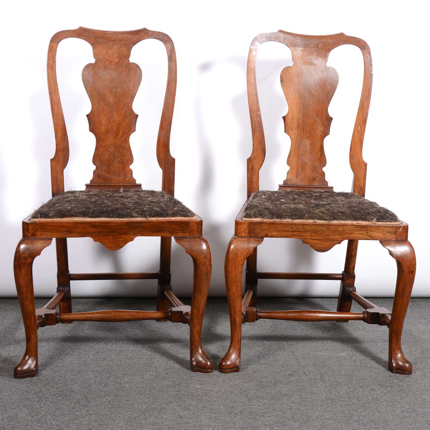 Lot 403 Pair Of George I Style Walnut Dining Chairs 9390