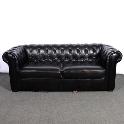 Lot 371 - Modern leather Chesterfield type sofa