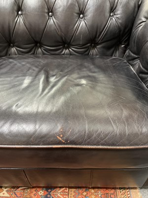 Lot 371 - Modern leather Chesterfield type sofa