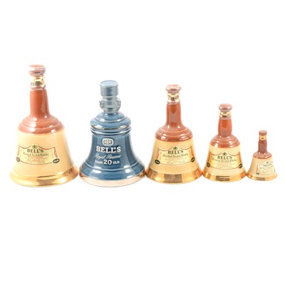 Lot 353 - Dimple 1986 Commonwealth Games decanter, Bells 20 year old Royal Reserve, etc