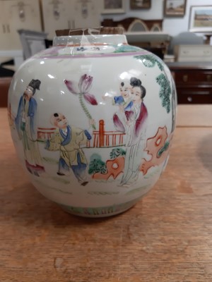 Lot 82 - Chinese polychrome jar, three Canton bowls and Japanese bowl.