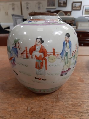 Lot 82 - Chinese polychrome jar, three Canton bowls and Japanese bowl.