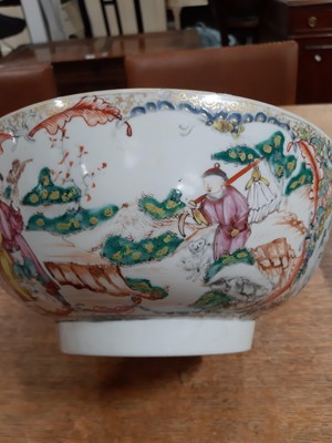 Lot 82 - Chinese polychrome jar, three Canton bowls and Japanese bowl.