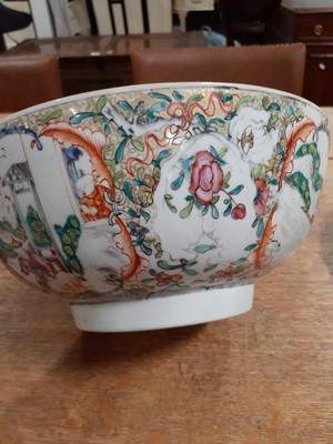 Lot 82 - Chinese polychrome jar, three Canton bowls and Japanese bowl.