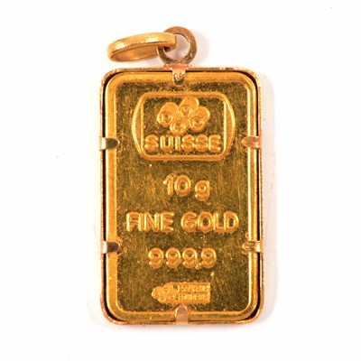 Lot 91 - A Suisse 10g Fine Gold ingot pendant 999.9.