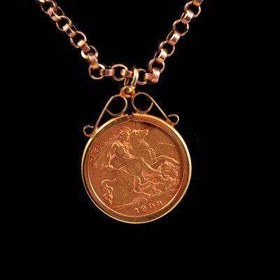 Lot 86 - A Gold Half Sovereign pendant and chain.