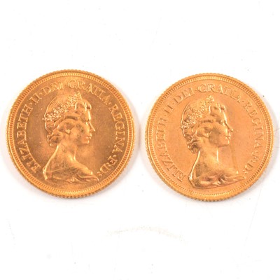 Lot 103 - Two Gold Full Sovereigns Elizabeth II 1976.