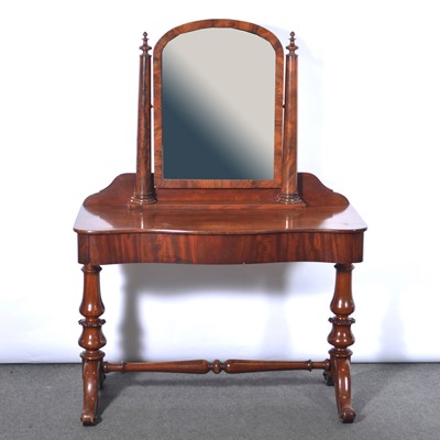 Lot 409 - Victorian mahogany mirror-back dressing table