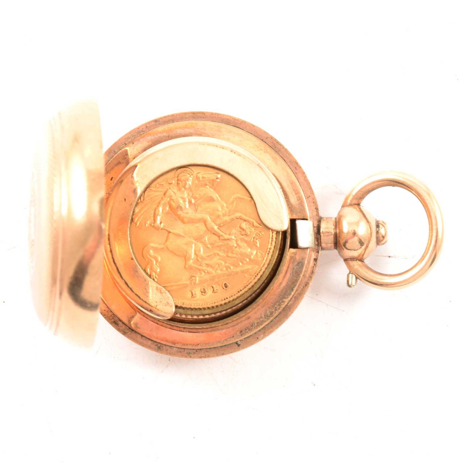 Lot 116 - A gold-plated half sovereign case with a Gold Half Sovereign.